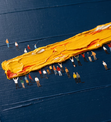 Holding the Line | closeup a
