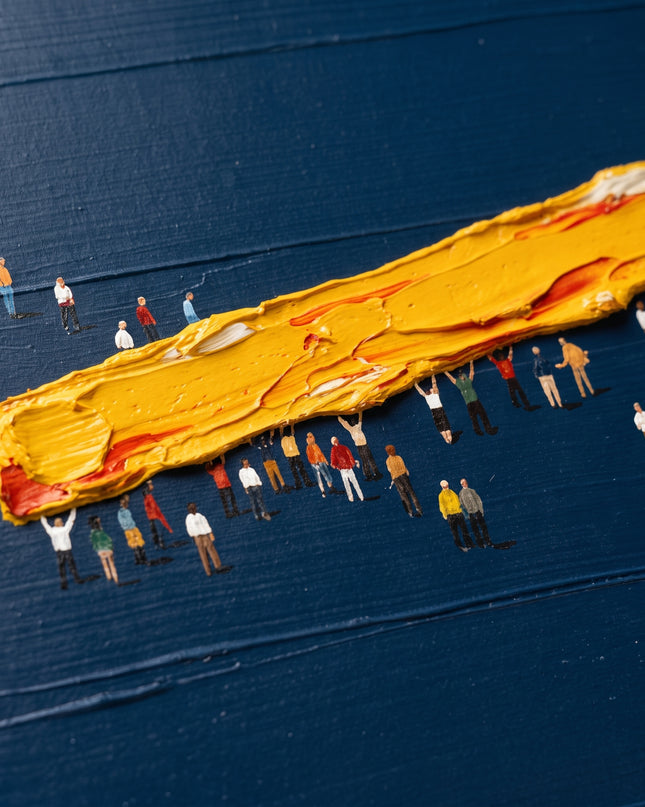 Holding the Line | closeup a
