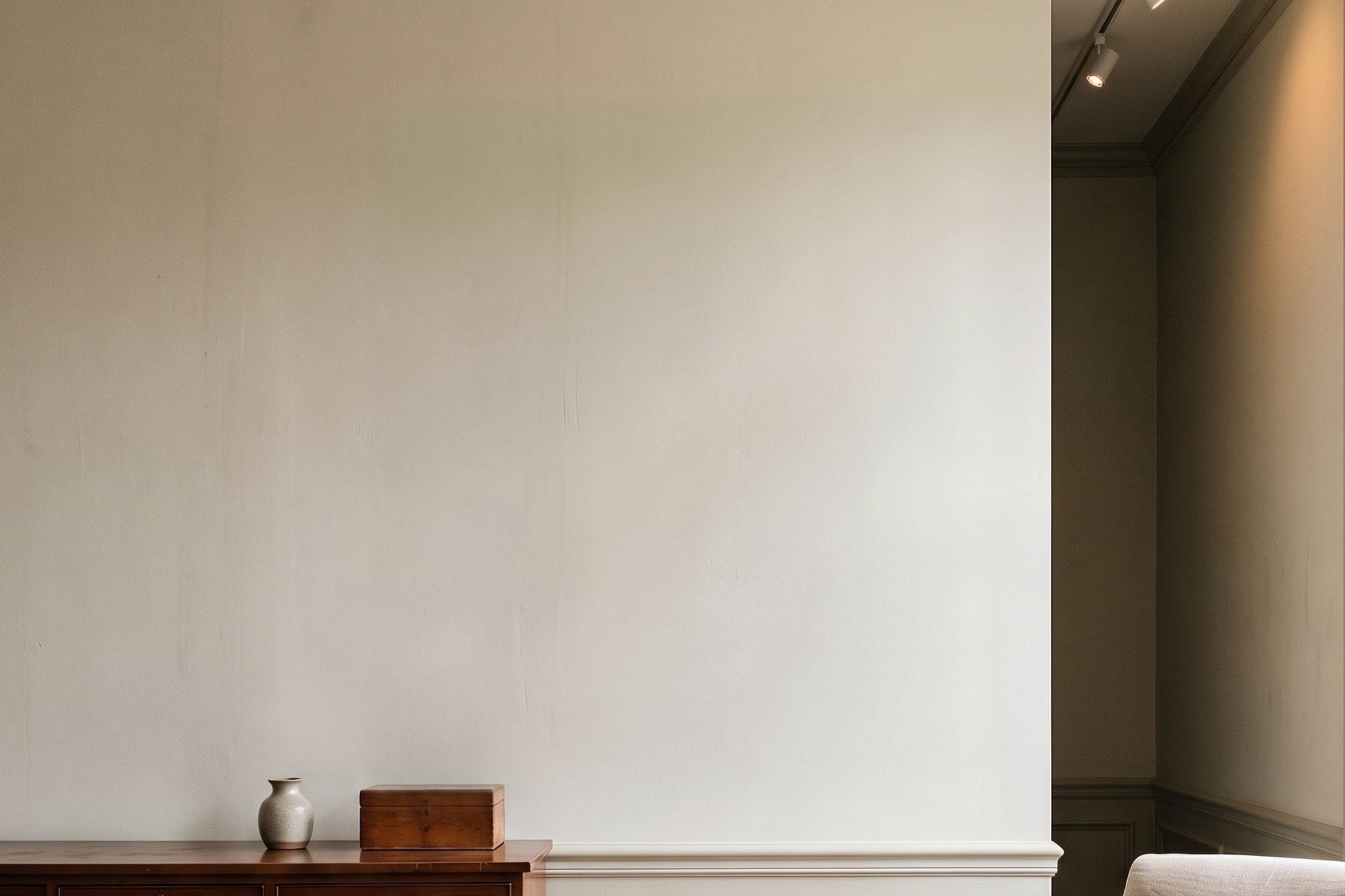 The room without the artwork