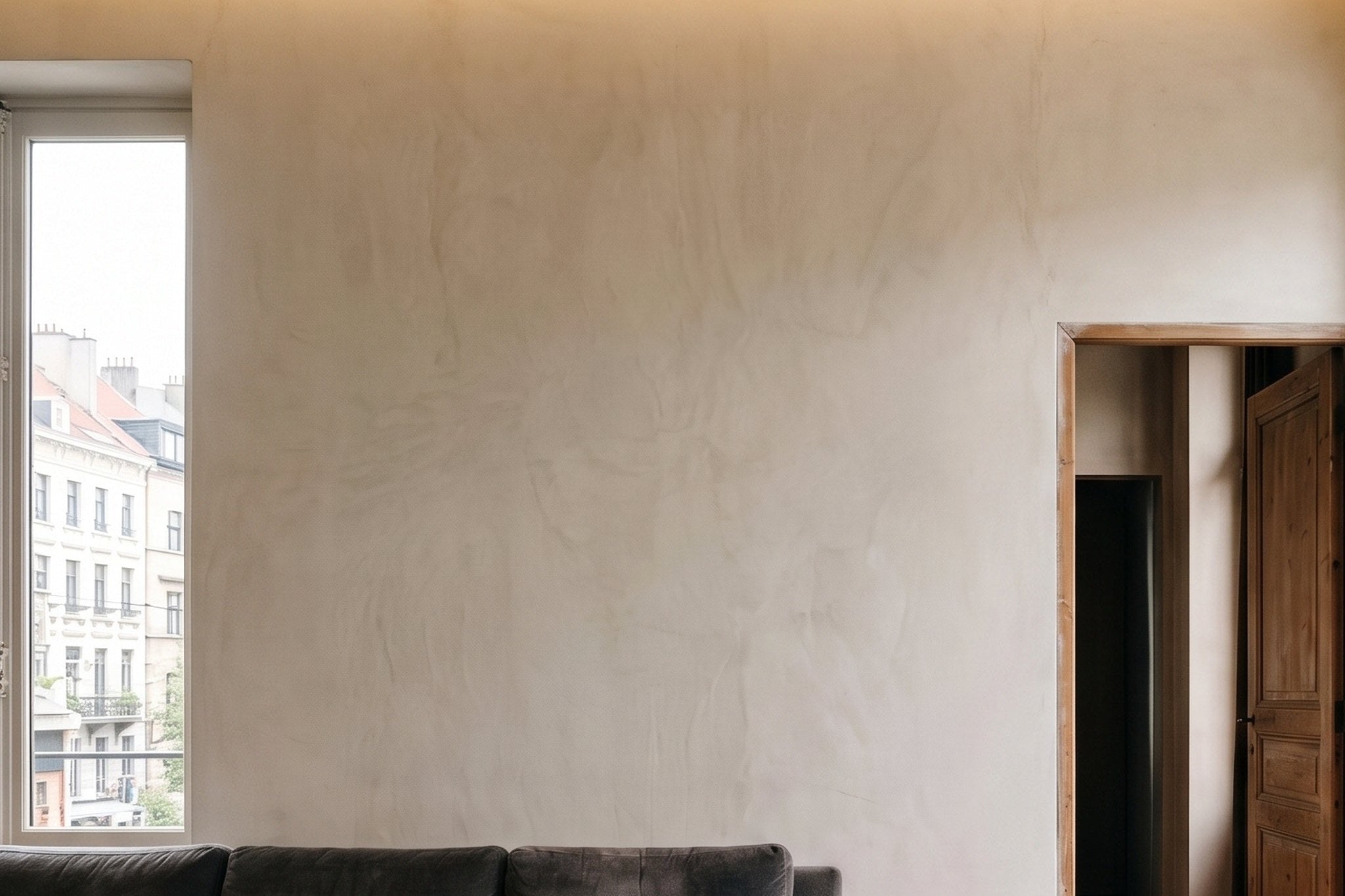 The room without the artwork